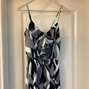 Dina Be dress - size 4-6